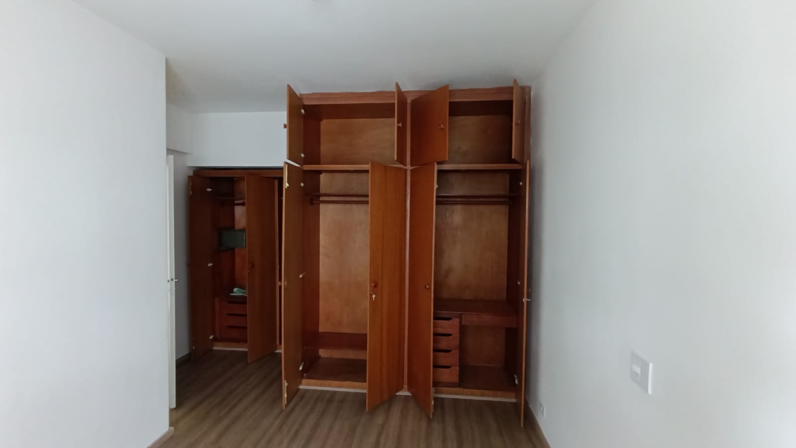 WhatsApp Image 2025-08-13 at 09.14.14 (1).jpeg